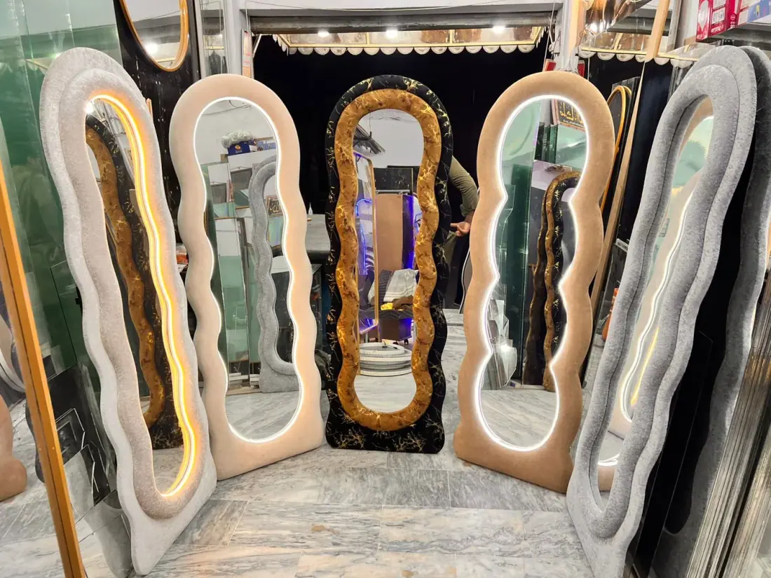 Custom Wavy LED Floor Mirrors Sialkot